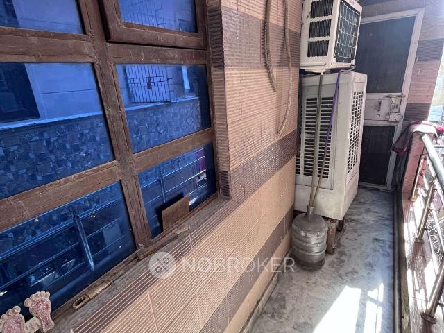 3 BHK Flat In No Name For Sale In Shahdara