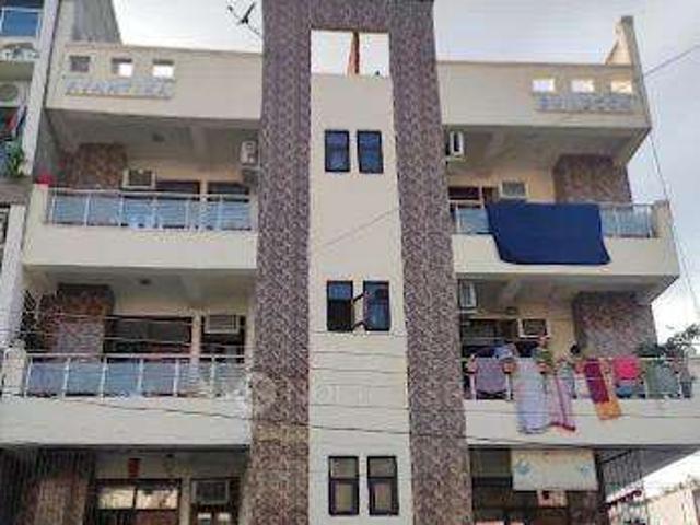 3 BHK Flat In Avantika Building for Rent In Niti Khand 2