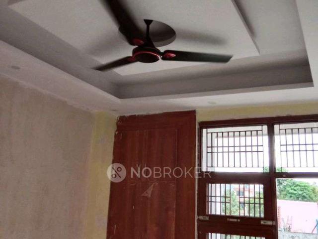 3 BHK Flat In Awas Vikas for Rent In Sector 1, Vasundhara