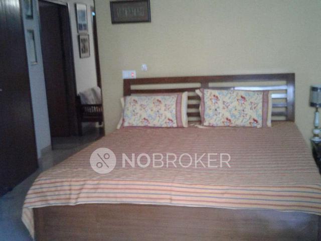 3 BHK Flat In Awho Sispal Vihar for Rent In Sector 49