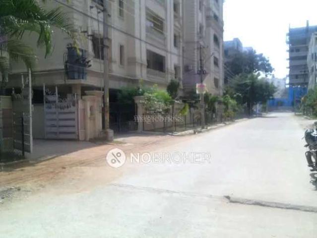 3 BHK Flat In Abhiteja Platinum For Sale In Kondapur