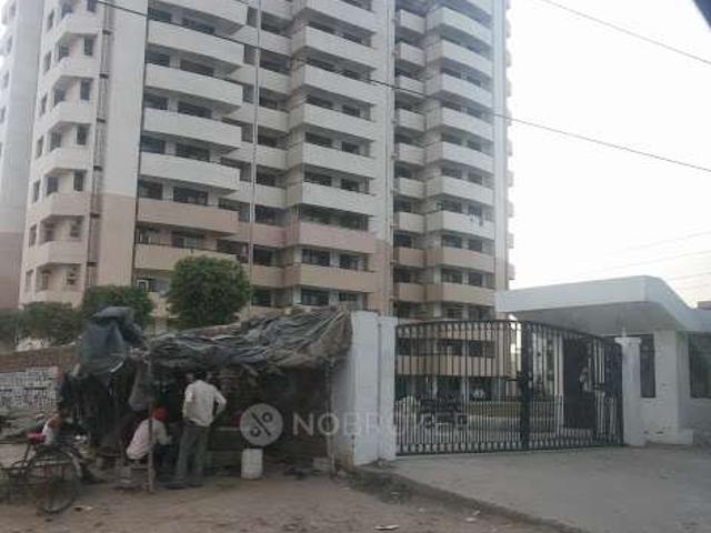 3 BHK Flat In Abhinav Apartment Gurgaon for Rent In Sector 9