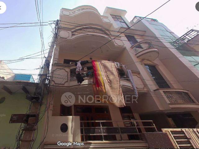 3 BHK Flat In Ahlawat Bhavan for Rent In Sector 110a