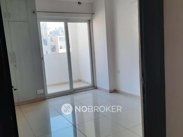 3 BHK Flat In Ajnara Daffodil for Rent In Sector 137