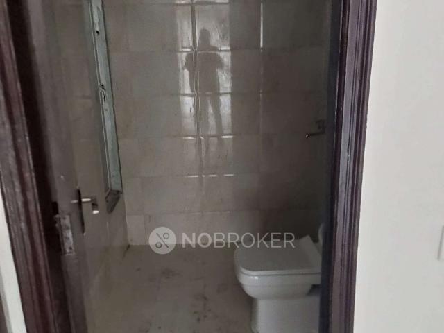 3 BHK Flat In Ajnara Homes for Rent In Sector 16b