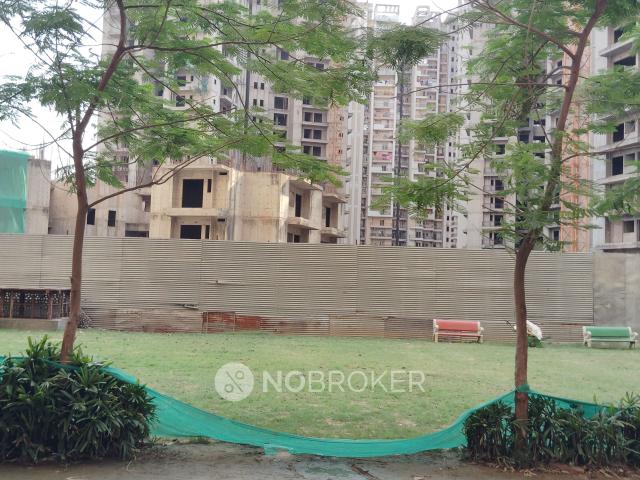 3 BHK Flat In Ajnara Le Garden for Rent In Noida Extension