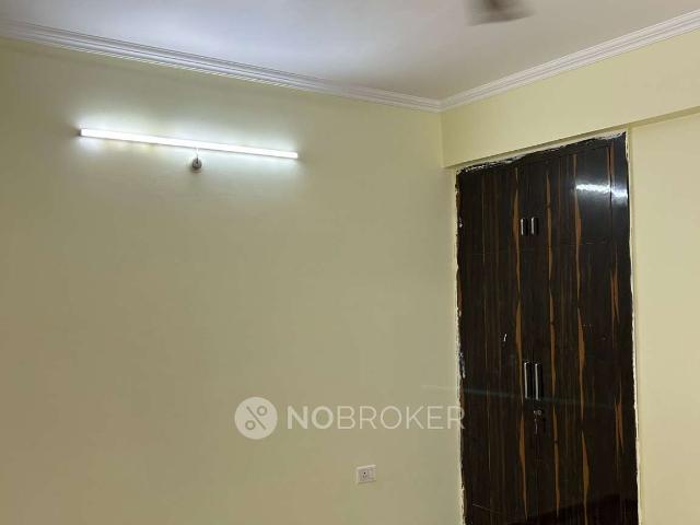 3 BHK Flat In Amrapali Centurian Park for Rent In Techzone