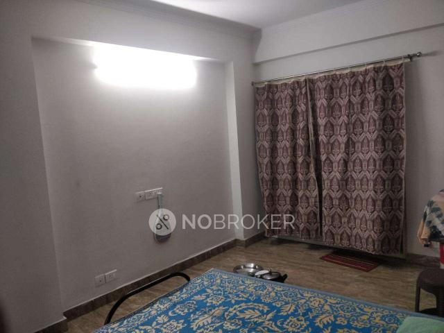 3 BHK Flat In Amrapali Centurian Park for Rent In Tech Zone Iv