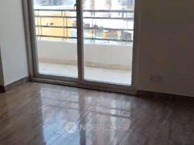 3 BHK Flat In Amrapali Centurian Park Low Rise for Rent In Tech Zone Iv