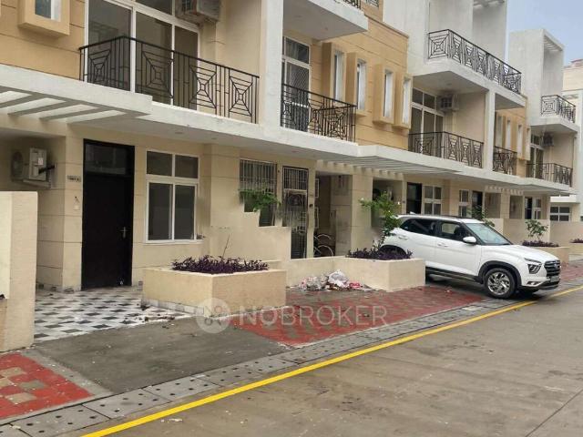 3 BHK Flat In Amrapali Dream Valley Villas For Sale In Itai
