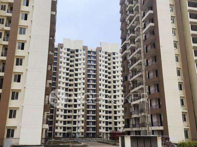2 BHK Flat In Golden I, Greater Noida For Sale In Sector 62