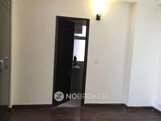 3 BHK Flat In Amrapali Eden Park for Rent In Sector 50