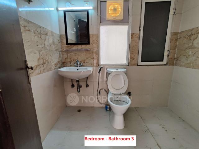 3 BHK Flat In Amrapali Golf Homes, for Rent In Noida Extension
