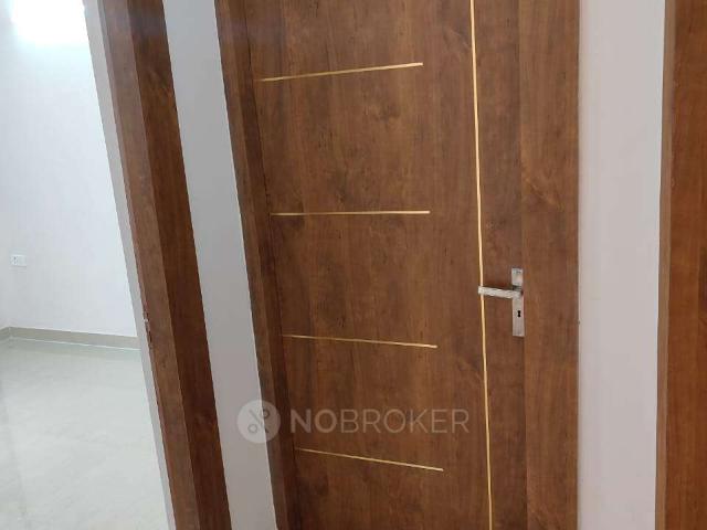 3 BHK Flat In Amrapali Golf Homes for Rent In Sector 4