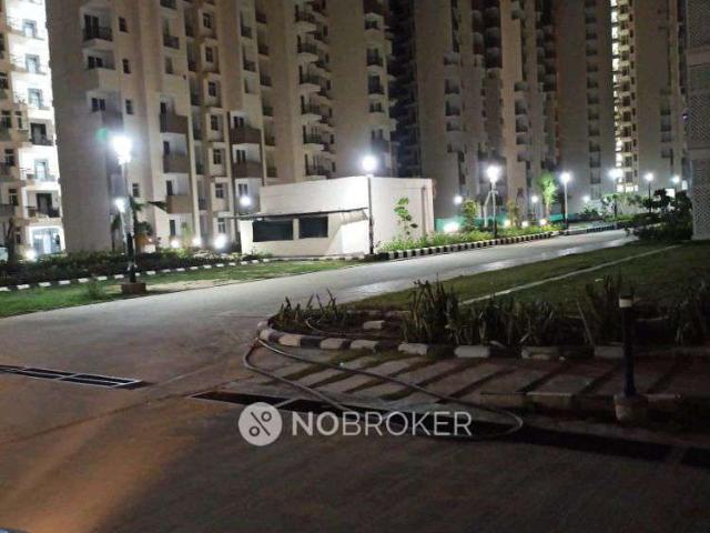 3 BHK Flat In Amrapali Leisure Park for Rent In Techzone 4
