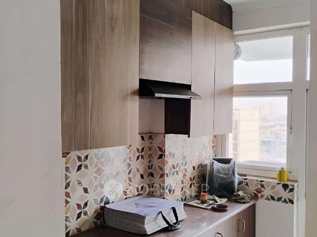 3 BHK Flat In Amrapali Leisure Park, Noida Extension, Greate
