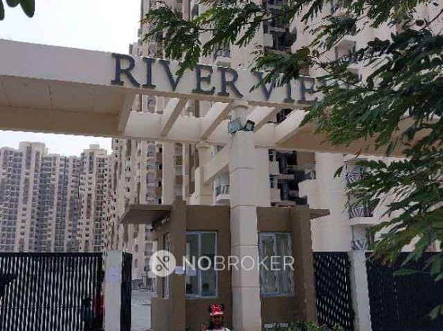 3 BHK Flat In Amrapali Riverview for Rent In Tech Zone Iv