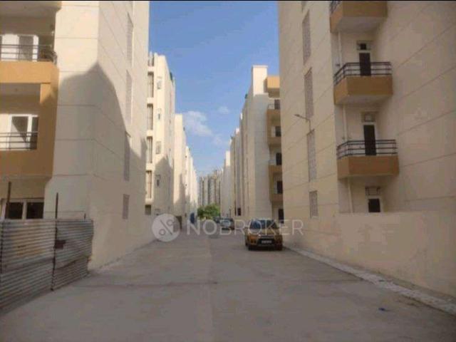 3 BHK Flat In Amrapali Tropical Garden For Sale In Tech Zone Iv