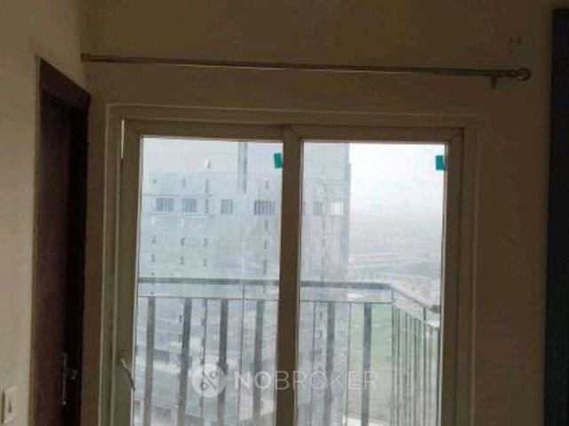 3 BHK Flat In Amrapali Tropical Garden for Rent In Tech Zone Iv