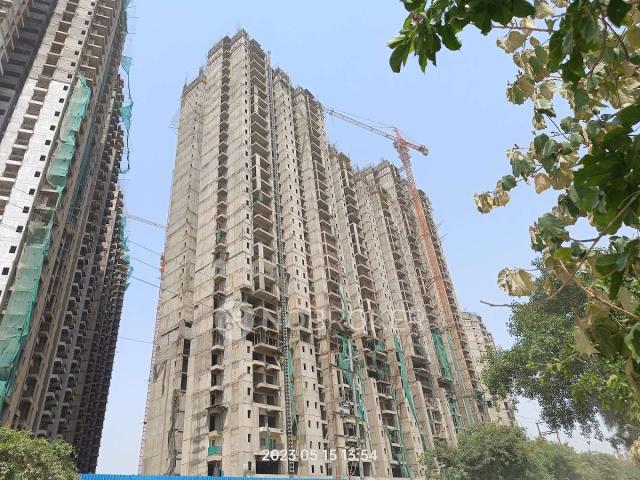3 BHK Flat In Amrapali Verona Heights For Sale In Techzone 4