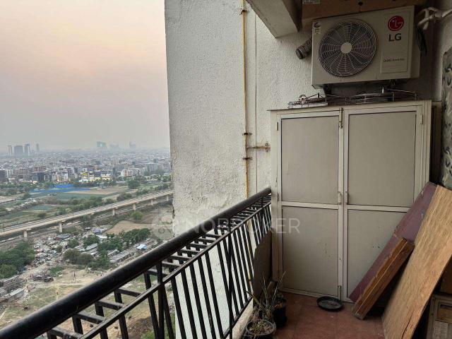 3 BHK Flat In Antriksh Appartment Owners Associations for Rent In Sector 78