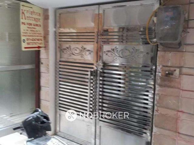 3 BHK Flat In Apartment For Sale In Laxmi Nagar