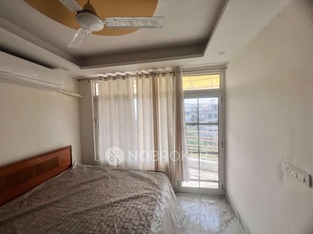 3 BHK Flat In Apartment for Rent In Chhattarpur Enclave Pha