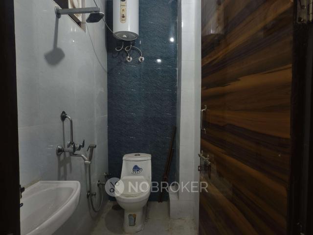 3 BHK Flat In Balaji Apartments, For Sale In Dwarka