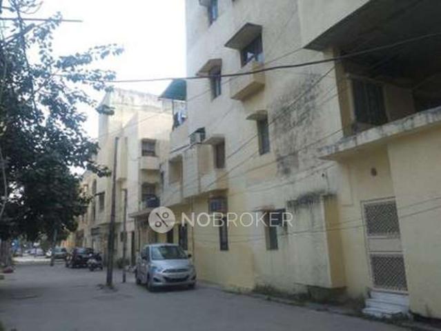 3 BHK Flat In Be Apartments, dda Sfs Flats, be Block, janakpuriiii For Sale In Janakpuri