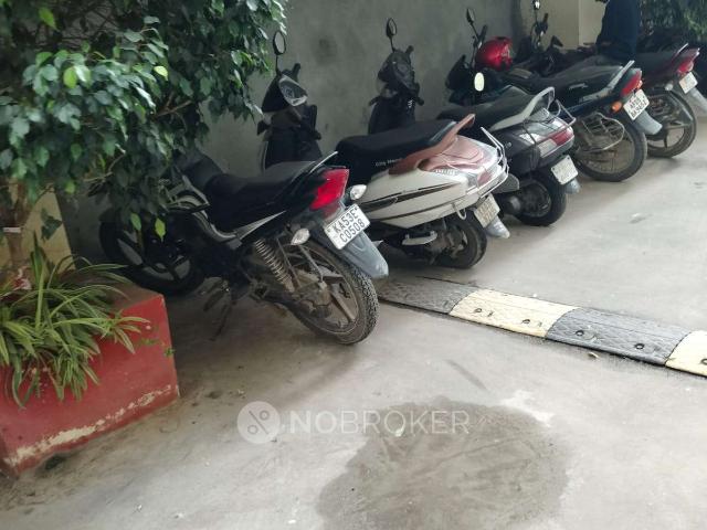 3 BHK Flat In Bm Glorietta for Rent In Whitefield