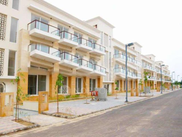 3 BHK Flat In Bptp Astaire Gardens Floors for Rent In Sector 70a