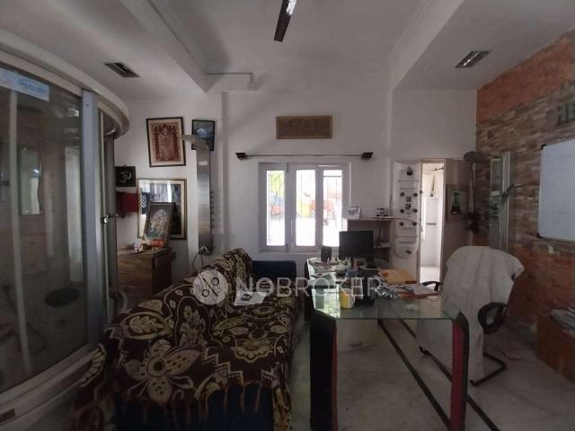 3 BHK Flat In Capri Towers For Sale In Banjara Hills