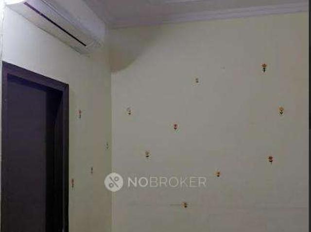 3 BHK Flat In Dda Flat for Rent In Shalimar Bagh