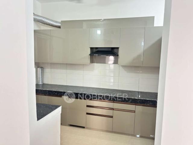 3 BHK Flat In Decent Shri Radha Aqua Garden for Rent In Sec