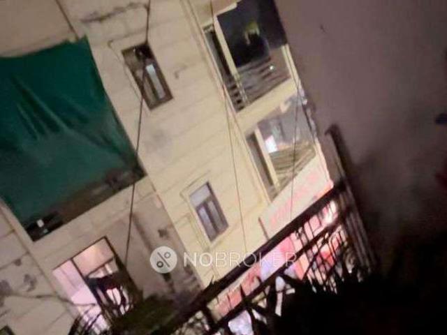 3 BHK Flat In Deepanshu Mehlawat Bhawan For Sale In Vasant