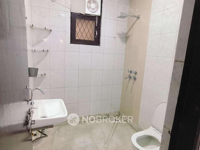 3 BHK Flat In Deepika Apartment For Sale In Sainik Farm