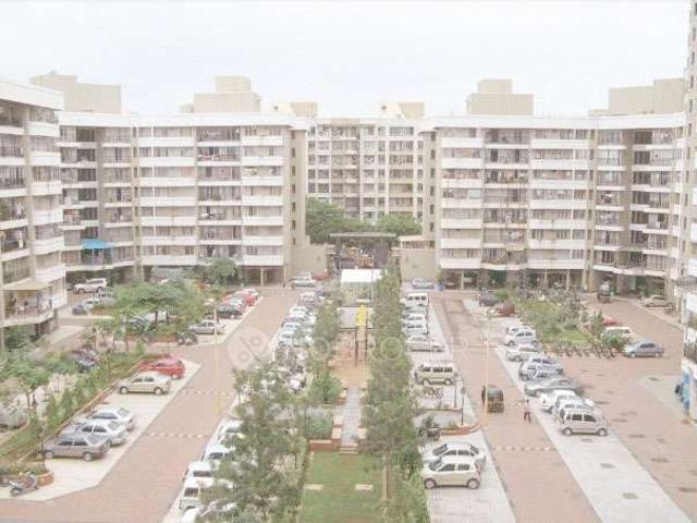 3 BHK Flat In Evershines Millennium Paradise For Sale In Th