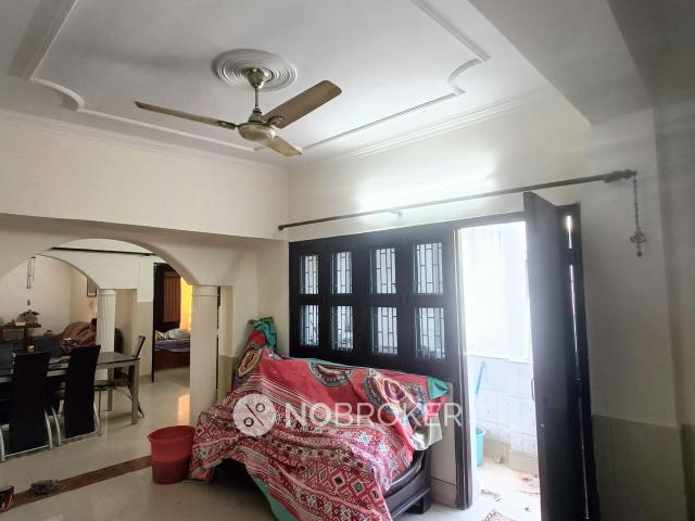 3 BHK Flat In Ekta Apartment for Rent In Dwarka Sector 3, D
