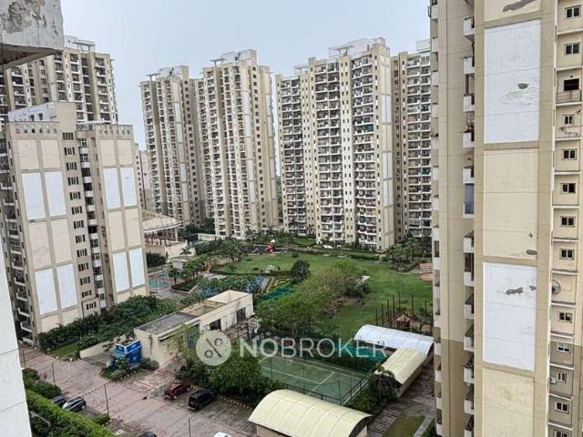3 BHK Flat In Ekta Garden, 9 Ip Extention, Patparganj, delhi 2 for Rent In Sector 168