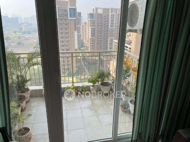 3 BHK Flat In Emaar India Palm Gardens for Rent In Sector 8