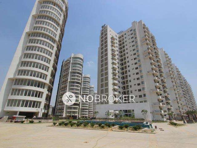 3 BHK Flat In Emaar Palm Drive For Sale In Sector 66
