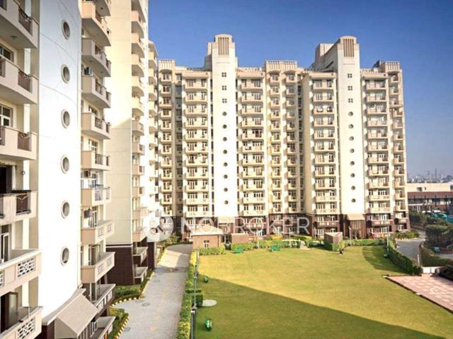 3 BHK Flat In Essel Towers for Rent In Mehrauli
