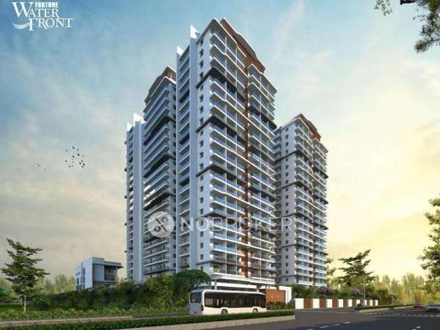 3 BHK Flat In Fortune Water Front For Sale In Kukatpally
