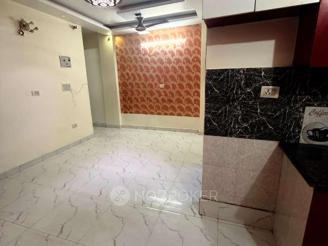 3 BHK Flat In Galaxy Apartment For Sale In Uttam Nagar