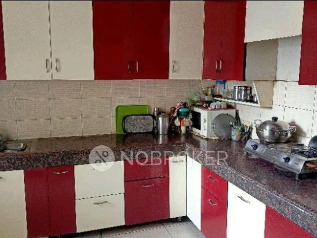 3 BHK Flat In Gaur Global Village for Rent In Crossings Rep