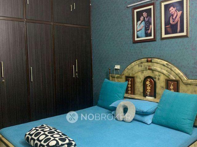 3 BHK Flat In Geeta Bhavan for Rent In Punjabi Bagh West