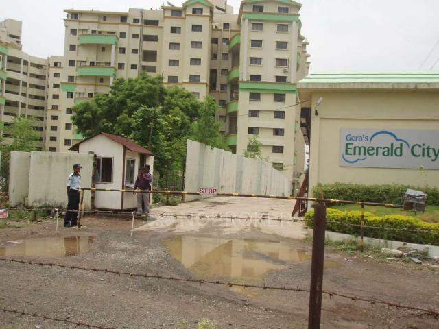 3 BHK Flat In Gera Emerald City North for Rent In Kharadi, Pune