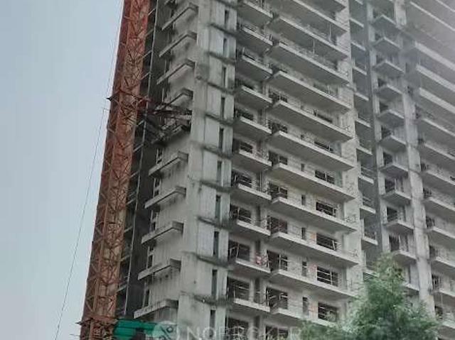3 BHK Flat In Godrej Meridine for Rent In Sector 108