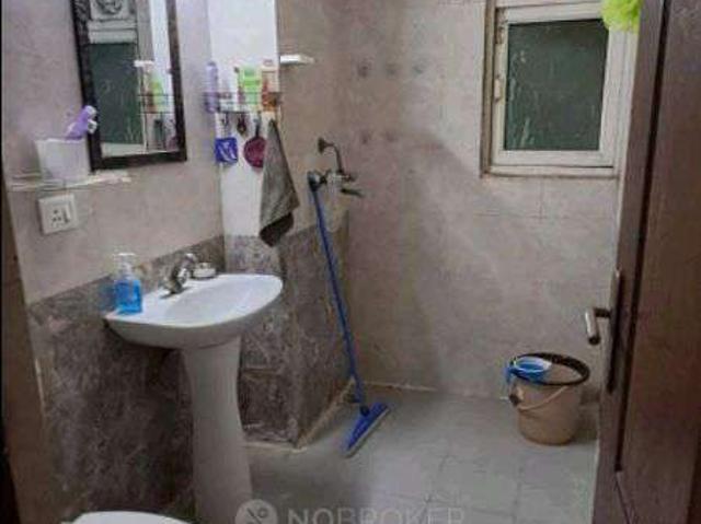 3 BHK Flat In Golf City 8 for Rent In Sector 75