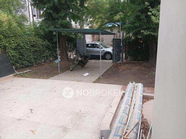 3 BHK Flat In Golf View Apartments for Rent In Saket